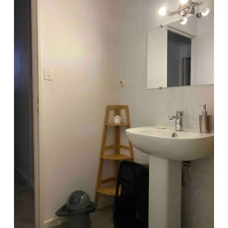 F2 Le Havre De Paix Au Rez De Chaussee 6 Personnes * Moulins (Allier)