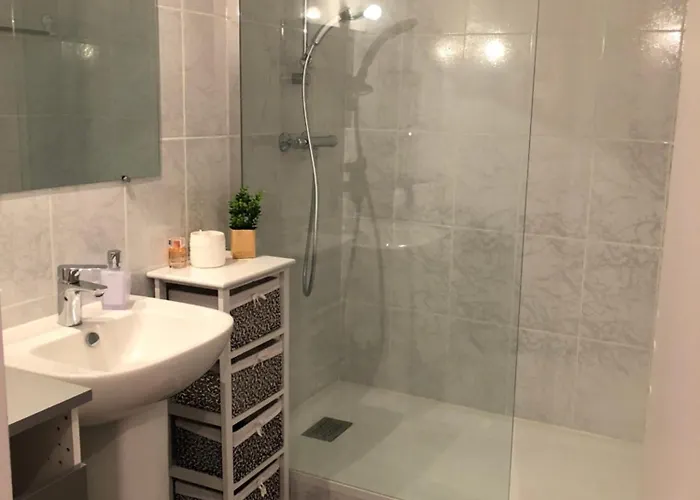 F2 Le Havre De Paix Au Rez De Chaussee 6 Personnes Moulins